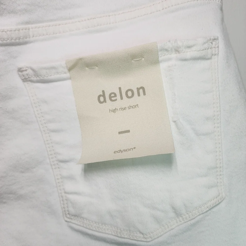 Edyson 'Delon' High Rise Short White - Picture 7 of 8